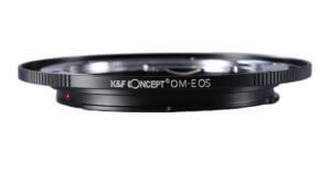 Adaptador de objetivos Olympus OM a cámaras réflex de Canon (EF / EF-S)